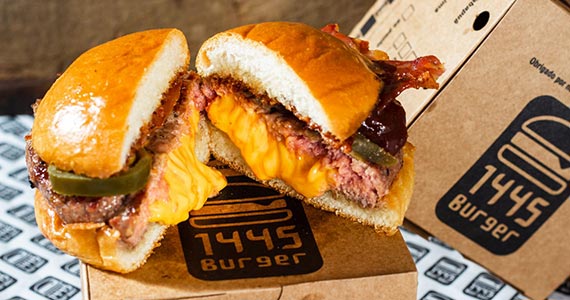 1445 Burger