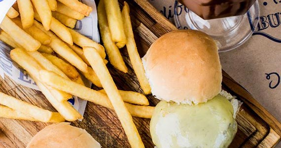 212 Burger