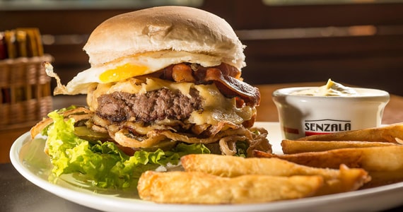 Senzala Restaurante Bar & Grill 
