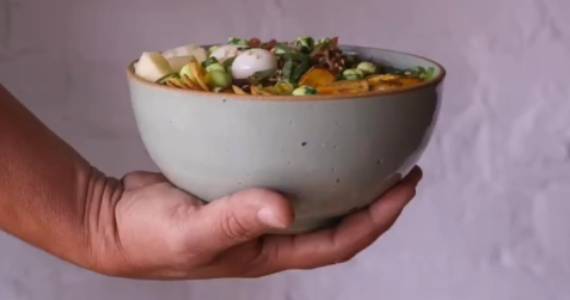 Mana Poke - Bauru
