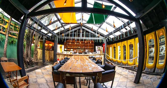 Navarro Bar