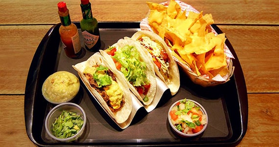 Oak's Burritos