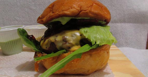 Olivare's Burger