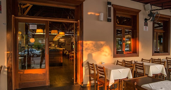 Senzala Restaurante Bar & Grill 